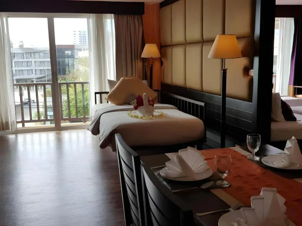 Bed in Sarita Chalet and Spa Hotel Bed in Sarita Chalet and Spa Hotel