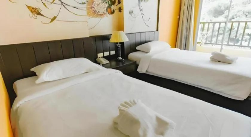 Bed in Sarita Chalet and Spa Hotel