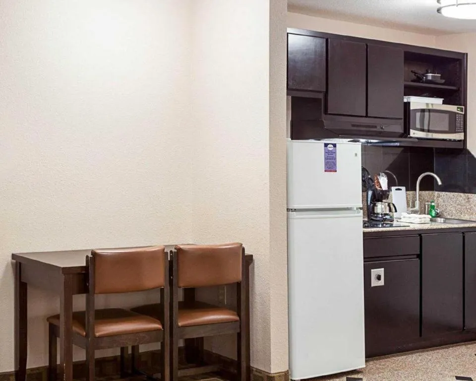 Suburban Extended Stay La Place