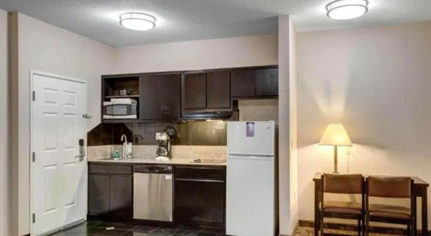 Suburban Extended Stay La Place