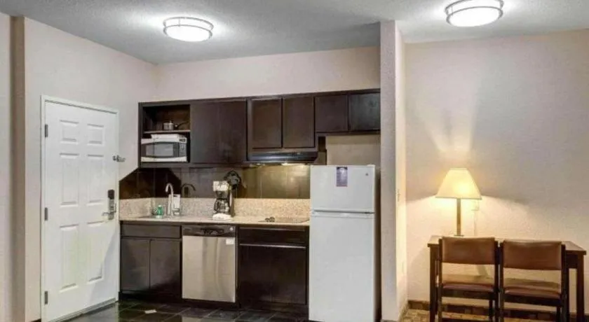 Suburban Extended Stay La Place