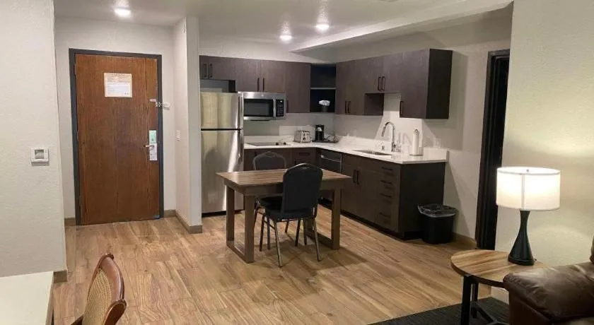 Best Western Lake Lucille Inn