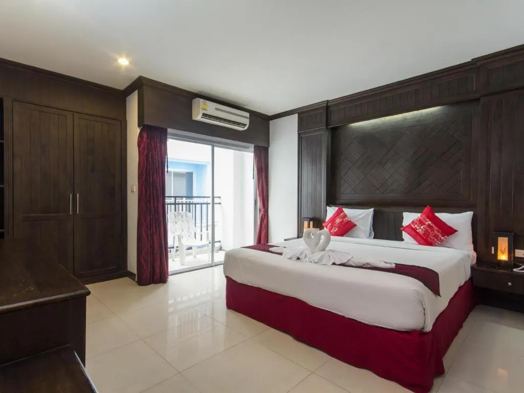 Bed in Patong Princess Hotel