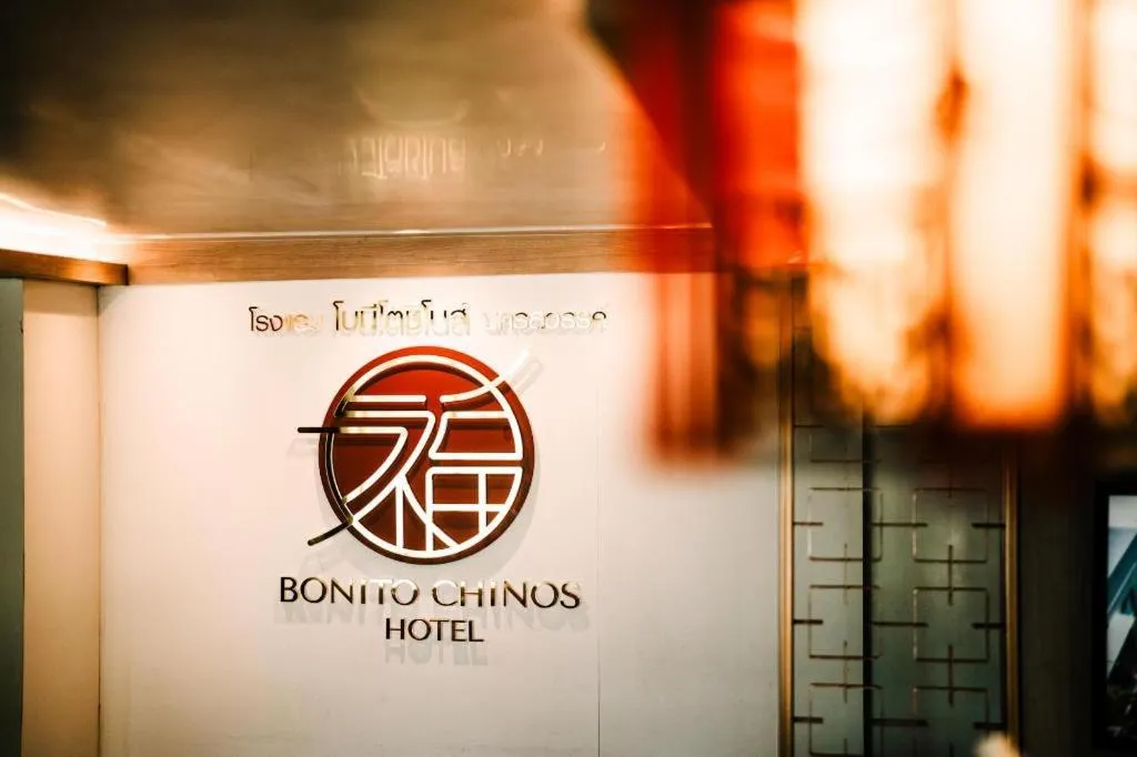 Bonito Chinos Hotel