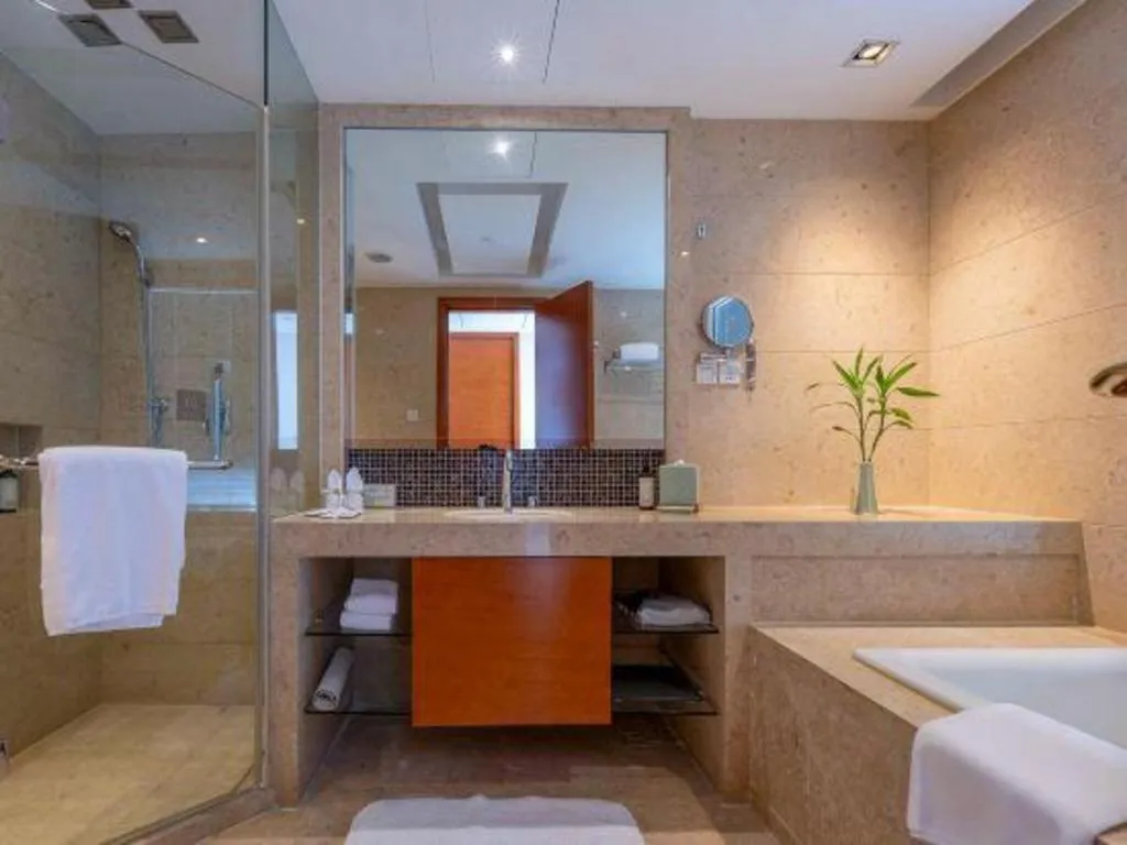 New Century Grand Hotel Ninghai Jinhai