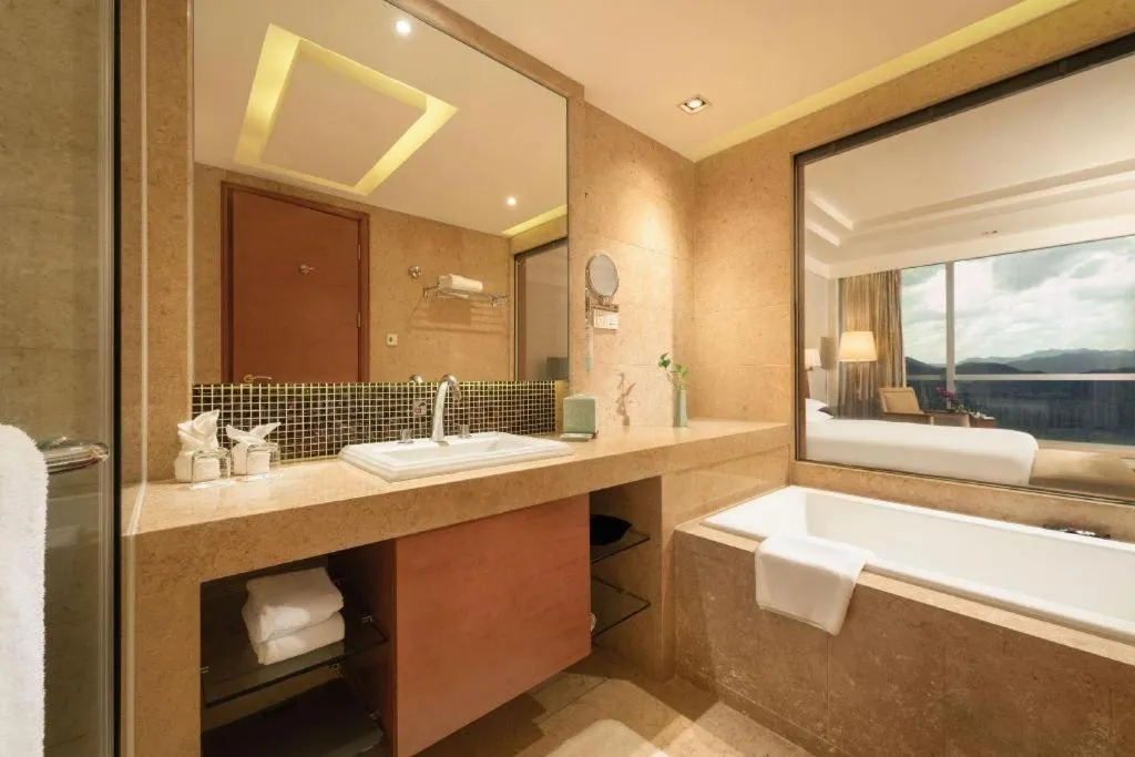 New Century Grand Hotel Ninghai Jinhai