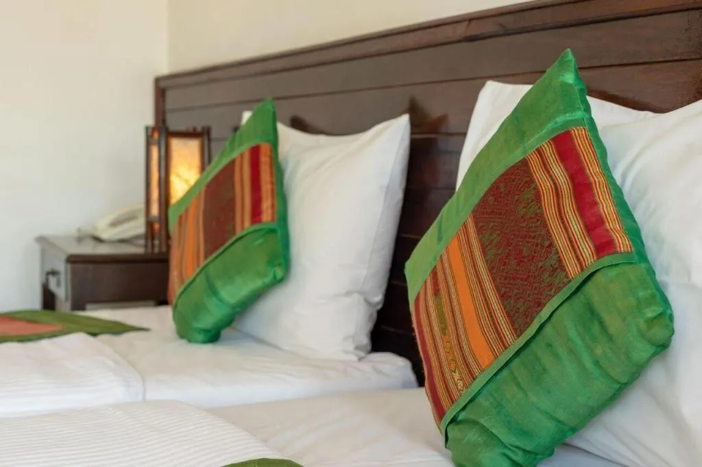 Bed in Residence Sisouk Boutique Hotel