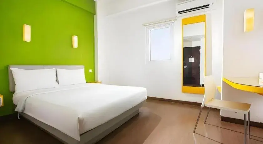 Bed in Amaris Hotel Padjajaran Bogor Bed in Amaris Hotel Padjajaran Bogor