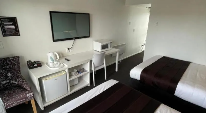 Bed in The Riccarton Hotel