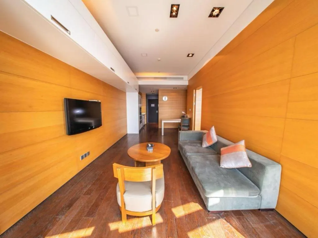 Grand Madison Qingdao Harbour-view Central（Former Qingdao Farglory Hotel）