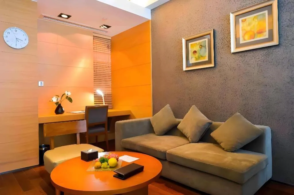 Grand Madison Qingdao Harbour-view Central（Former Qingdao Farglory Hotel）