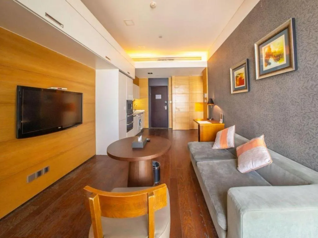 Grand Madison Qingdao Harbour-view Central（Former Qingdao Farglory Hotel）