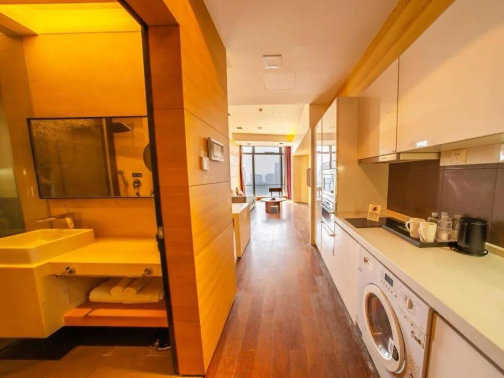 Grand Madison Qingdao Harbour-view Central（Former Qingdao Farglory Hotel）