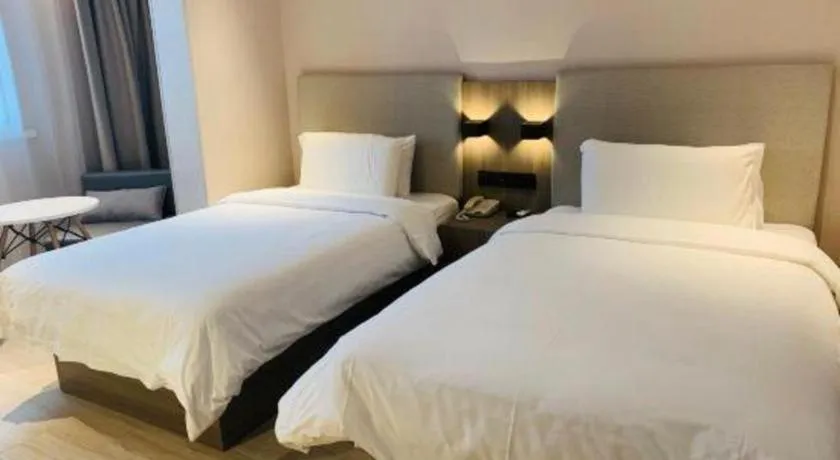 Hanting Hotel Shanghai Zhongshan Park Metro Station