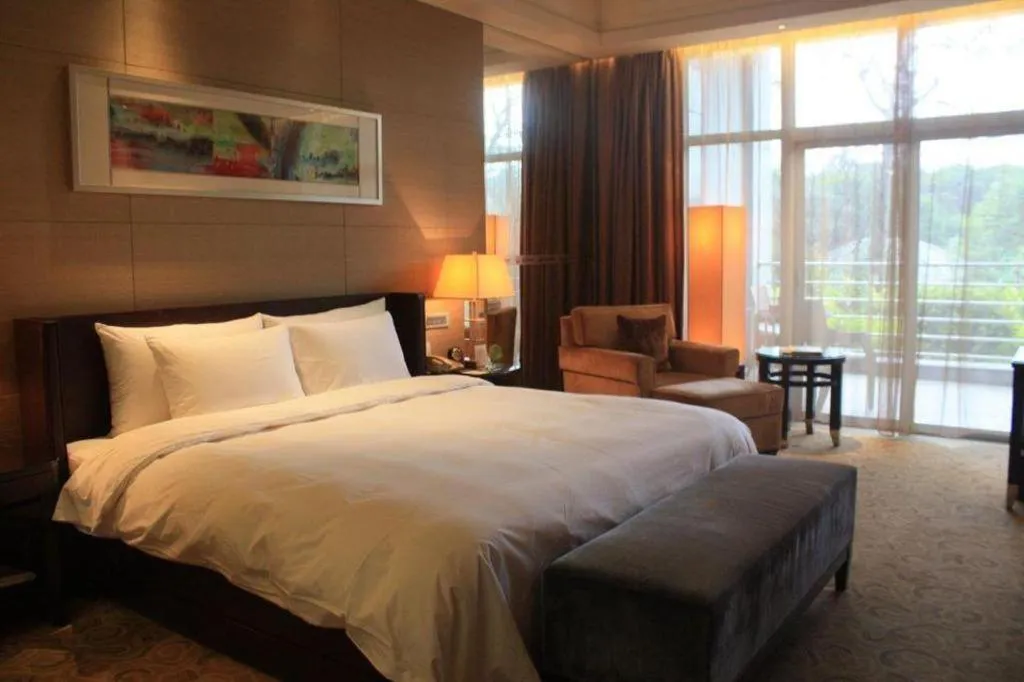 Bed in Quanzhou Guest House Hotel