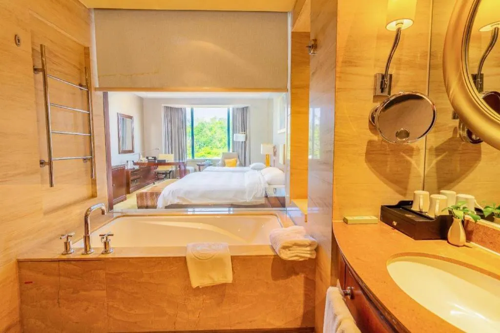 Bed in Quanzhou Guest House Hotel