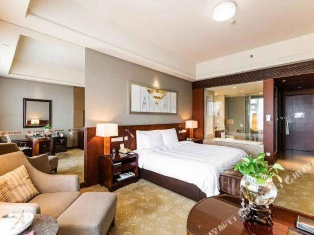 Bed in Quanzhou Guest House Hotel