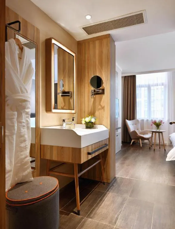 Hanting Premium Hotel Shanghai Xizang Nan Road