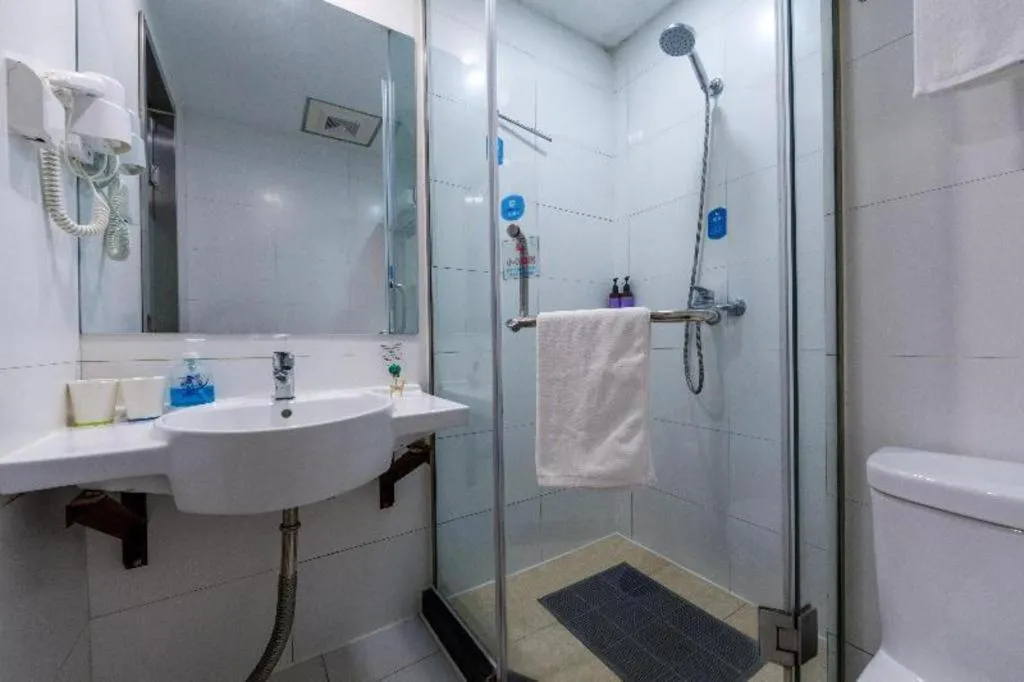 Hanting Hotel Shanghai Xiangyang Road