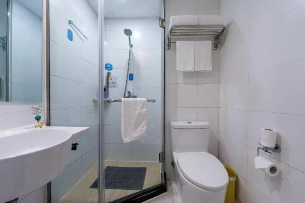 Hanting Hotel Shanghai Xiangyang Road