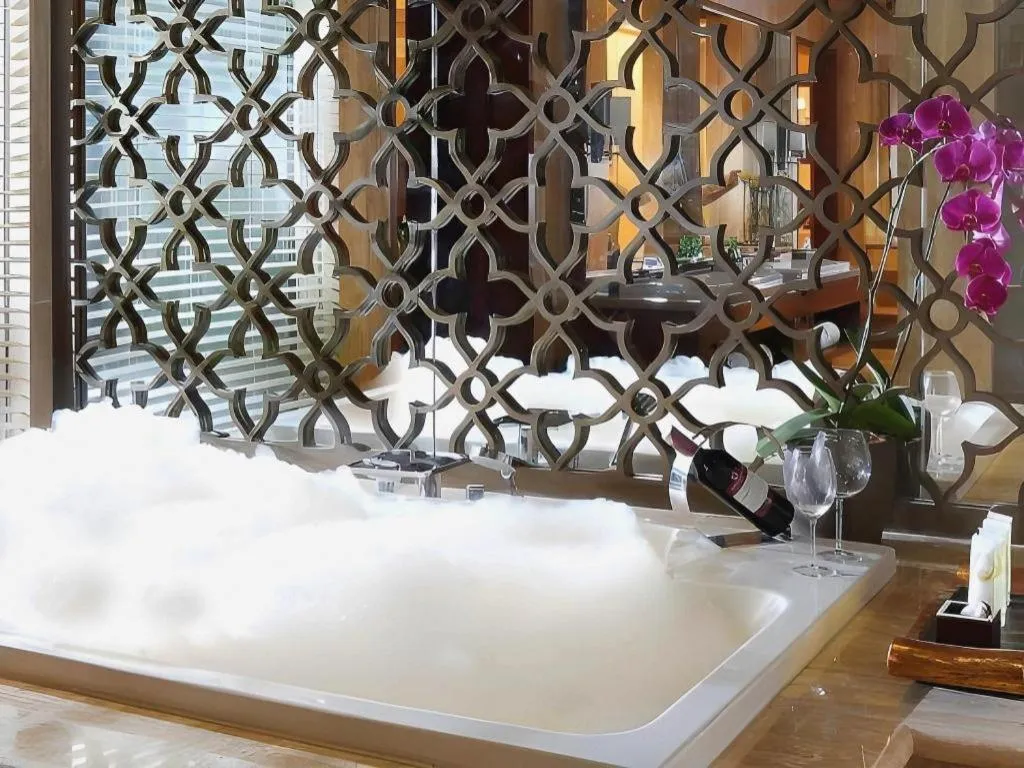 Hotel Tentrem Yogyakarta