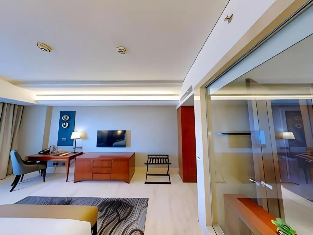 Bed in Hotel Tentrem Yogyakarta