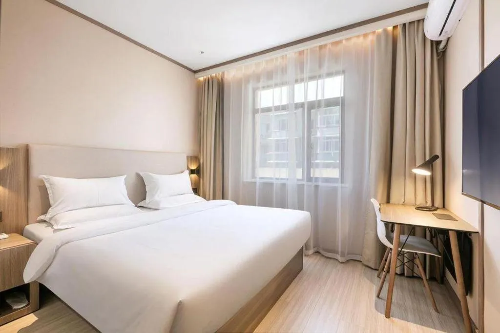 Hanting Hotel Hangzhou Central Wulin Square Metro Station