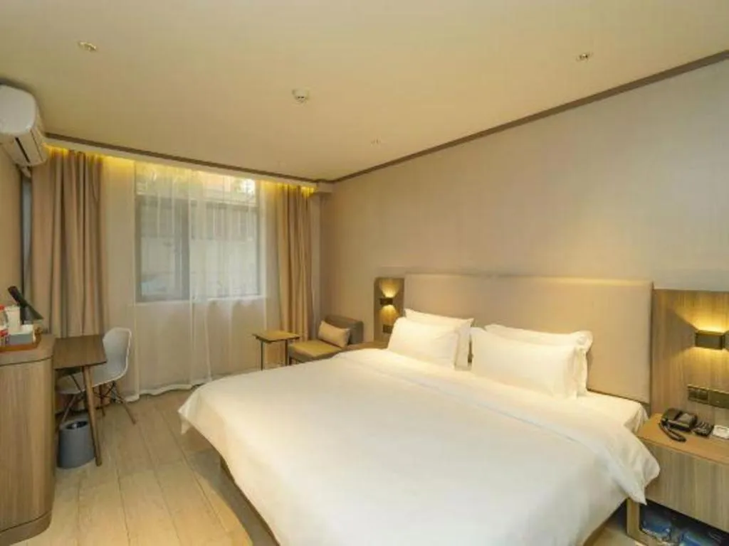 Hanting Hotel Hangzhou Central Wulin Square Metro Station