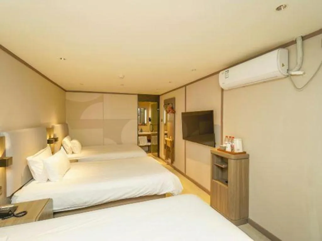 Hanting Hotel Hangzhou Central Wulin Square Metro Station