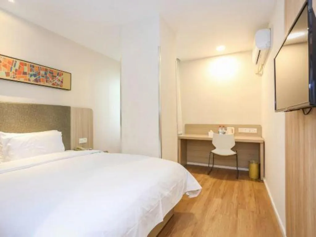 Hanting Hotel Chengdu Kuanzhai Alley