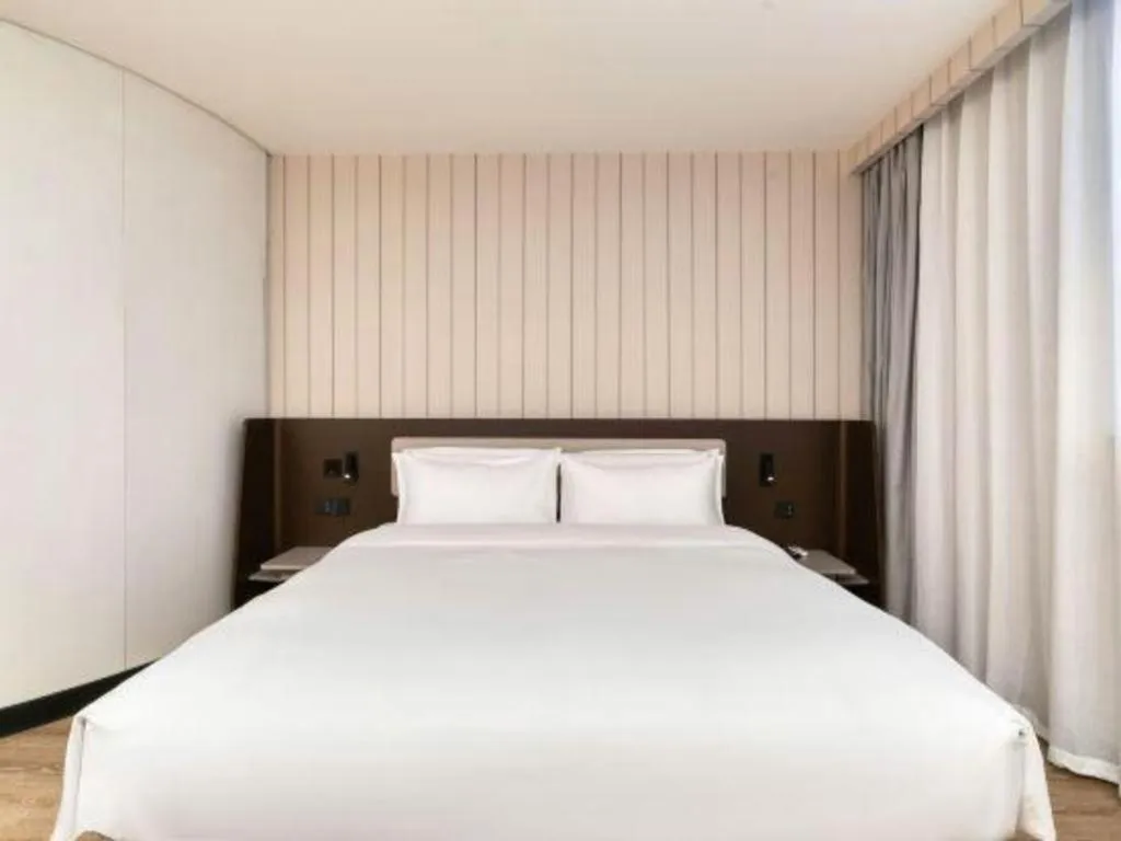 Hanting Hotel Hangzhou West Lake Wulin Square