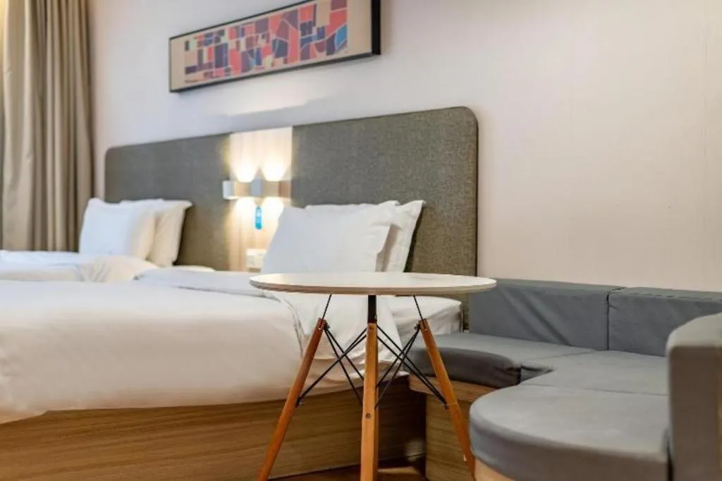 Hanting Hotel Hangzhou West Lake Wulin Square