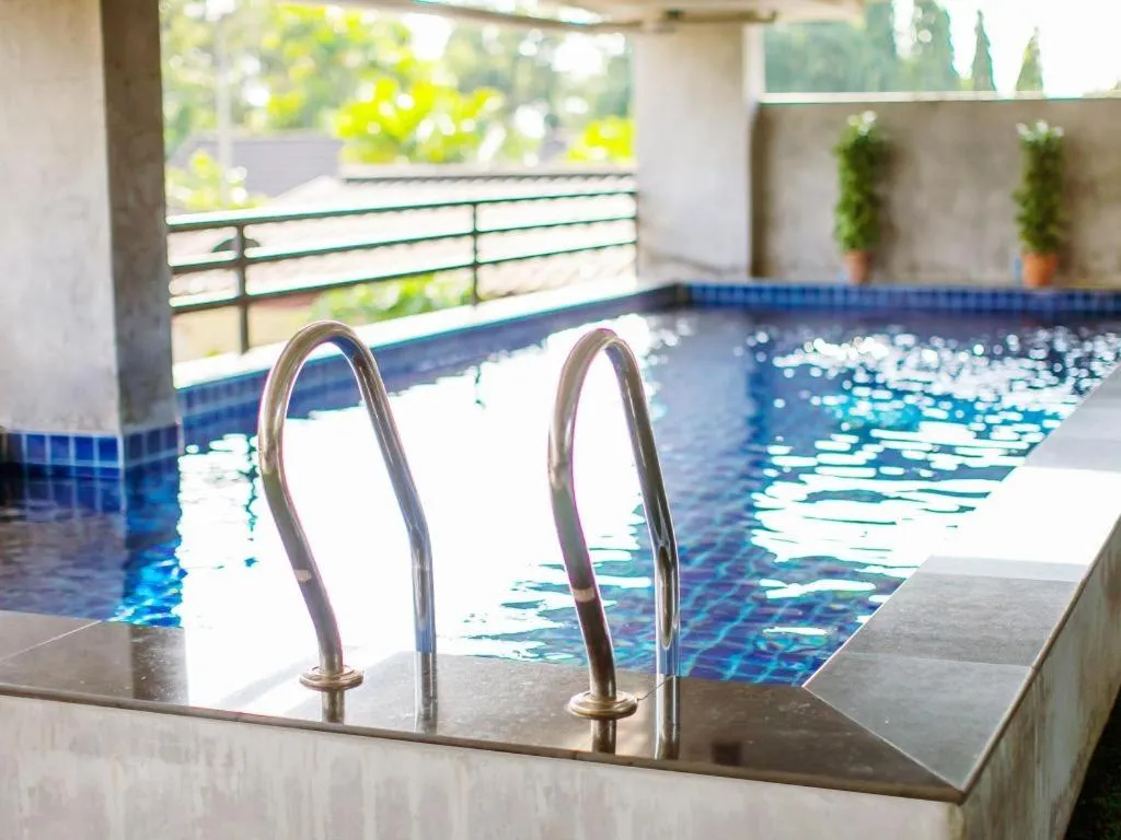 B2 Sea View Pattaya Boutique & Budget Hotel