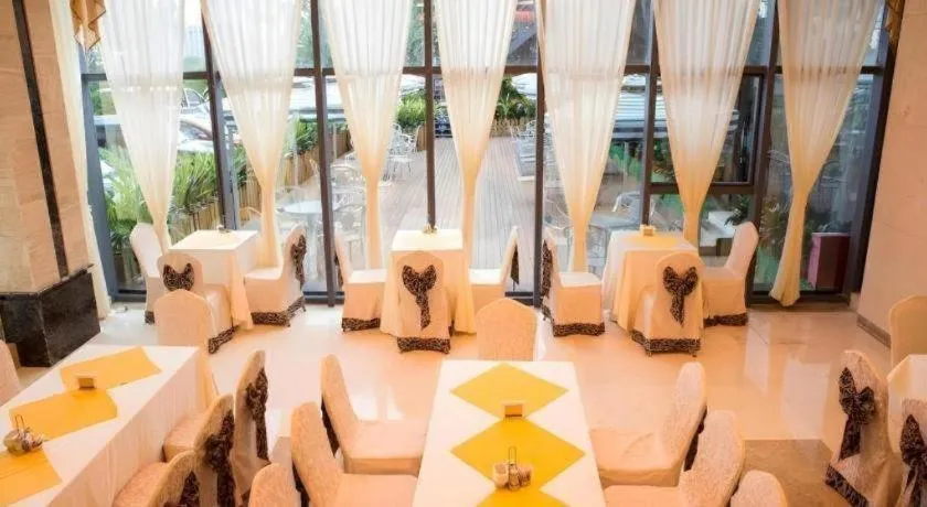 Kecheng Holiday Hotel