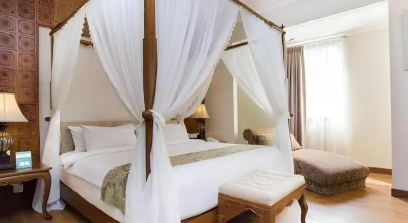 Bed in Horison Aziza Solo Bed in Horison Aziza Solo