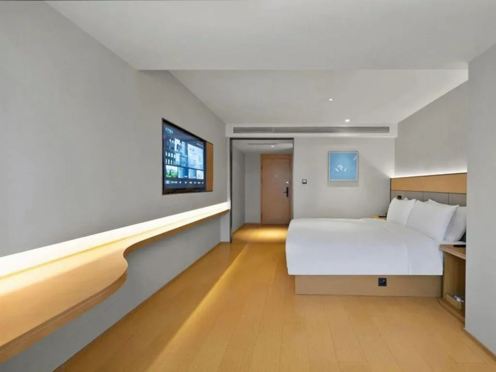 Bed in JI Hotel Chongqing Shangqing Temple