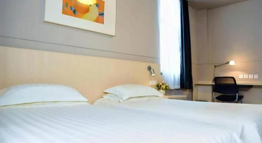 Bed in Jinjiang Inn Weihai Liugong Island Scenic Spot Shopping Market