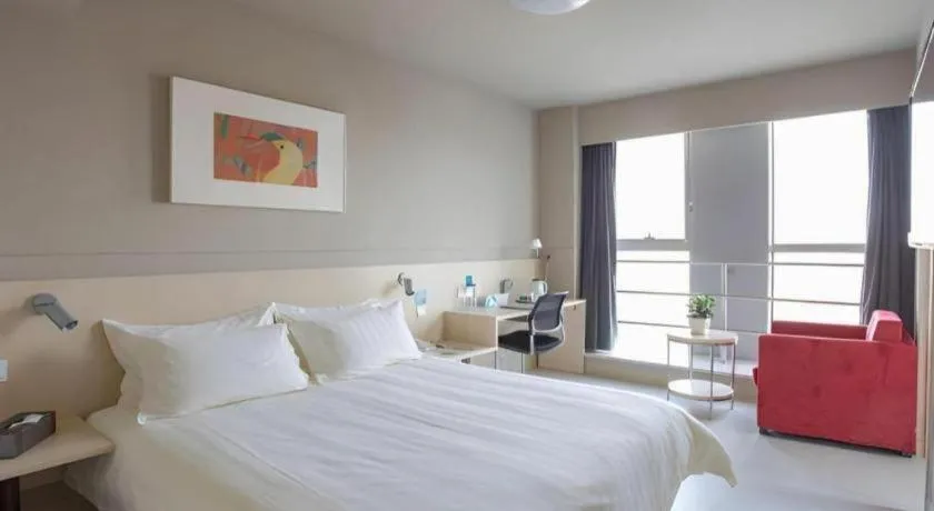 Bed in Jinjiang Inn Weihai Liugong Island Scenic Spot Shopping Market