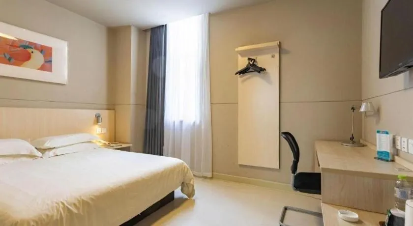 Bed in Jinjiang Inn Weihai Liugong Island Scenic Spot Shopping Market