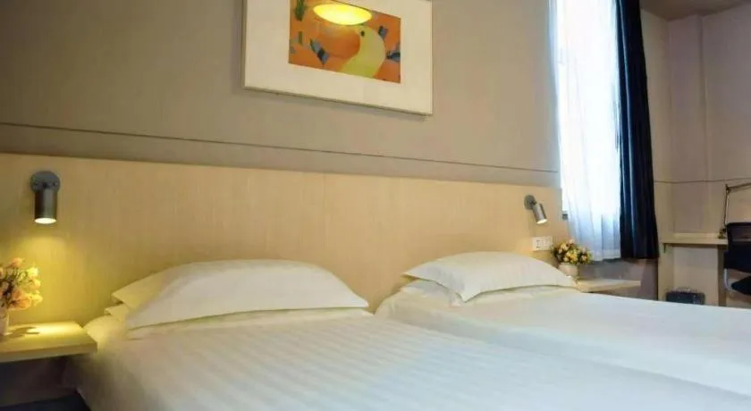 Bed in Jinjiang Inn Weihai Liugong Island Scenic Spot Shopping Market