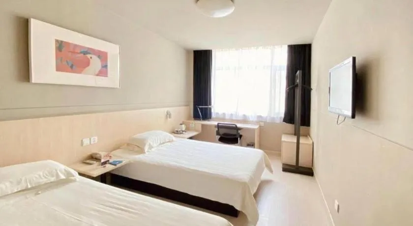 Bed in Jinjiang Inn Weihai Liugong Island Scenic Spot Shopping Market