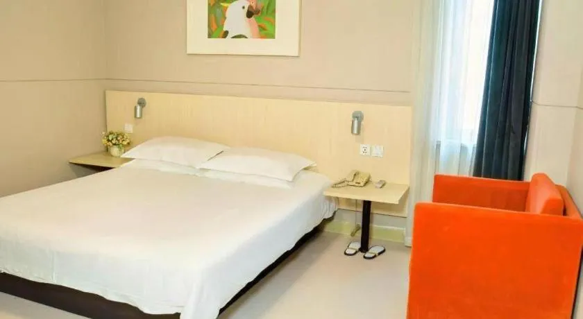 Bed in Jinjiang Inn Weihai Liugong Island Scenic Spot Shopping Market