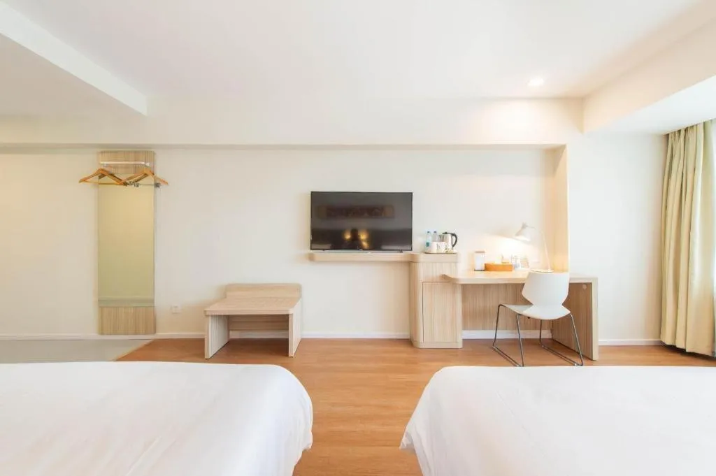 Hanting Hotel Dalian Economic and Technological Zone Wanda Plaza