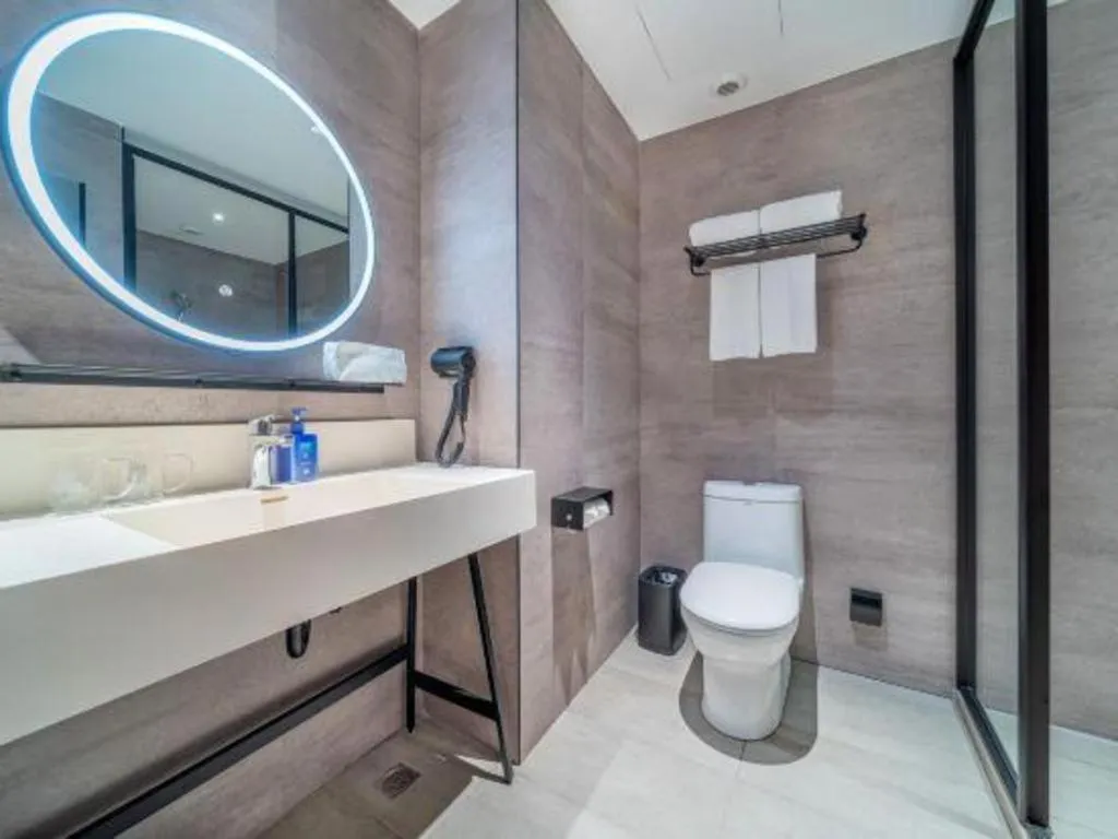 Hanting Hotel Chongqing Nanping Wanda Metro Station