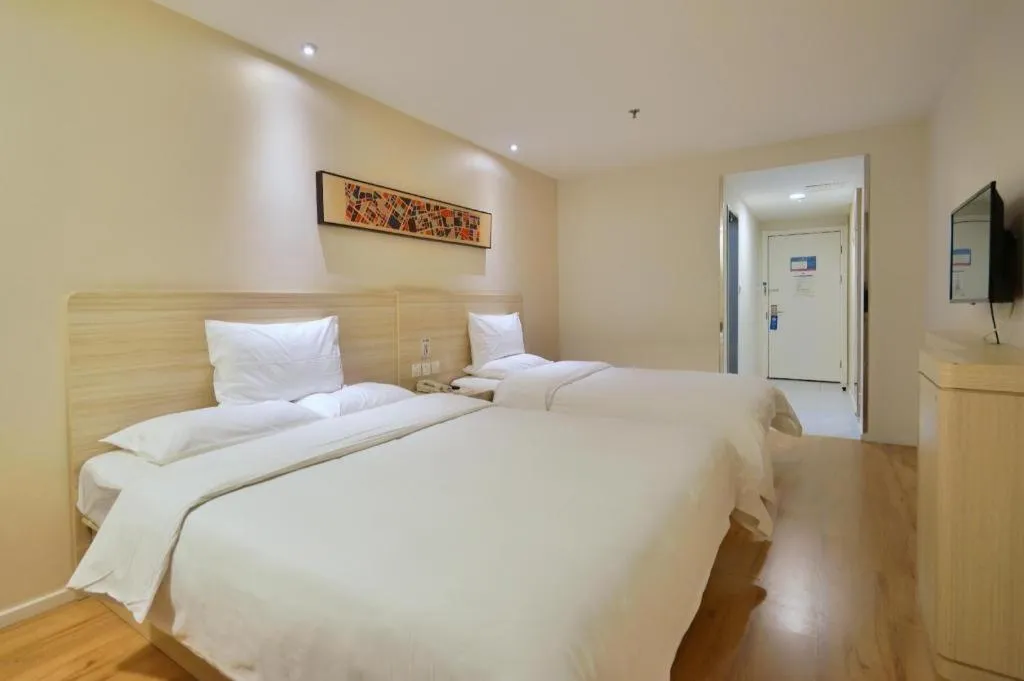 Hanting Hotel Chongqing Nanping Wanda Metro Station