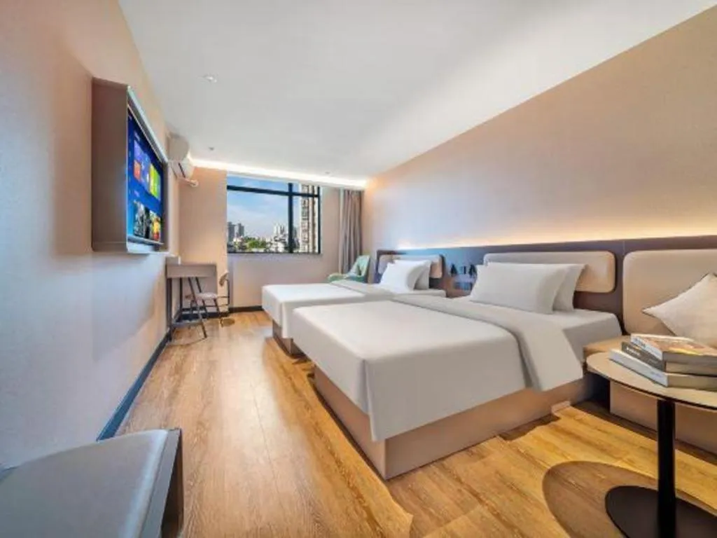 Hanting Hotel Chongqing Nanping Wanda Metro Station