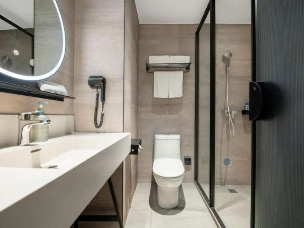 Hanting Hotel Chongqing Nanping Wanda Metro Station