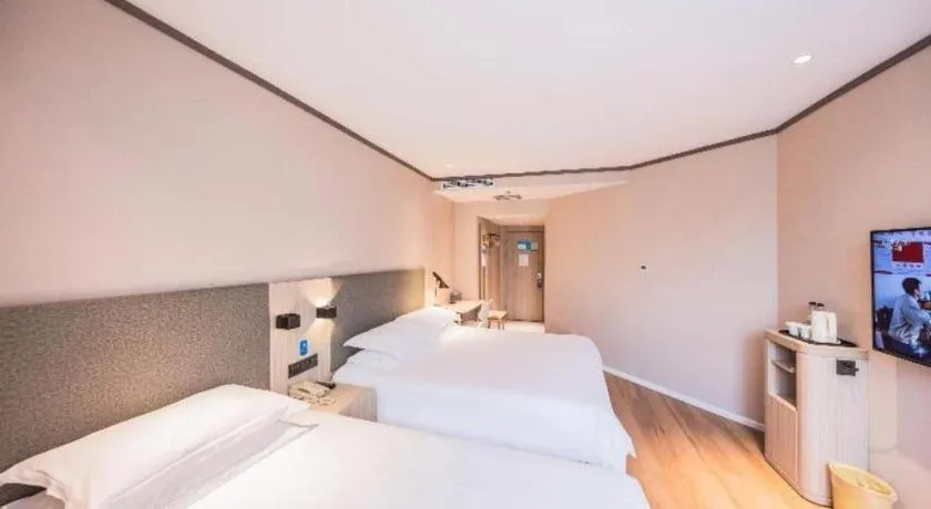 Hanting Hotel Tianjin Tanggu Metro Station