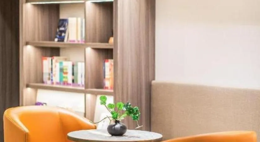 Hanting Hotel Tianjin Tanggu Metro Station