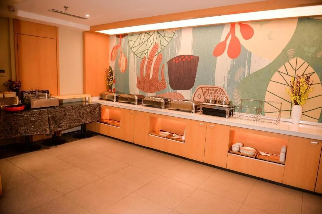 Hanting Hotel Tianjin Tanggu Metro Station